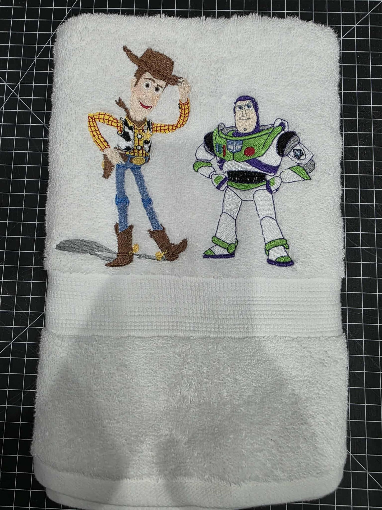 Toy Story Buzz & Woody Towel Set